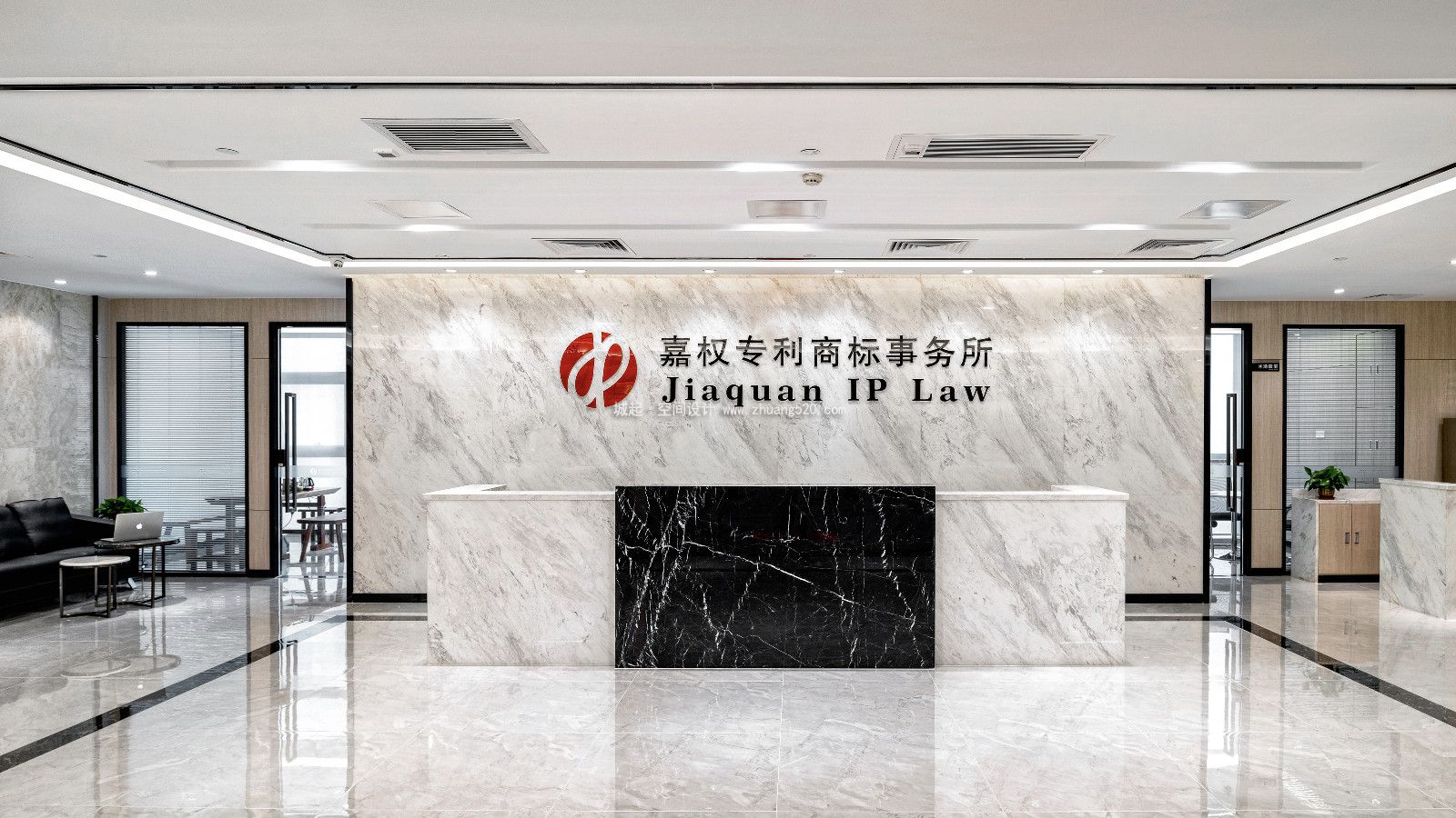 辦公空間中的前臺、會議室、經(jīng)理辦公室如何設(shè)計？